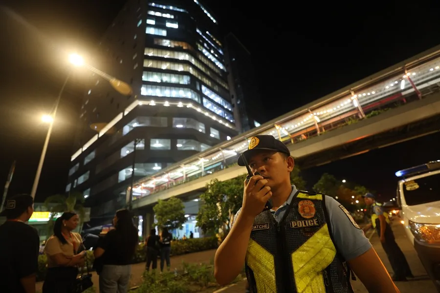 Al menos 32 muertos en el centro de Filipinas tras un terremoto de magnitud 6,9