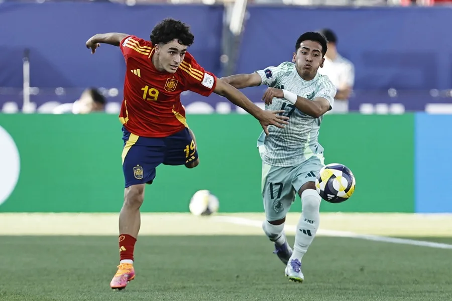 México, que ganaba, empata en el último minuto y deja a España al borde del abismo en el Mundial Sub-20