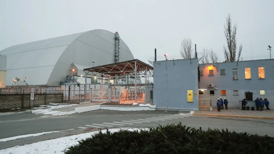 Zelenski denuncia un ataque ruso contra Chernóbil