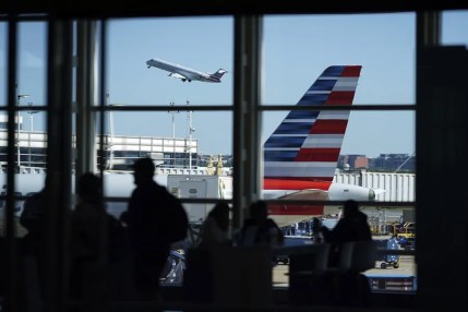 Alerta en EE.UU. ante la ausencia de controladores aéreos por el cierre de Gobierno