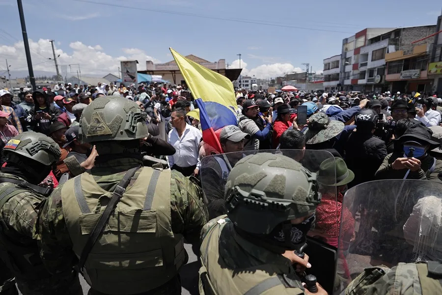 Ecuador protesta
