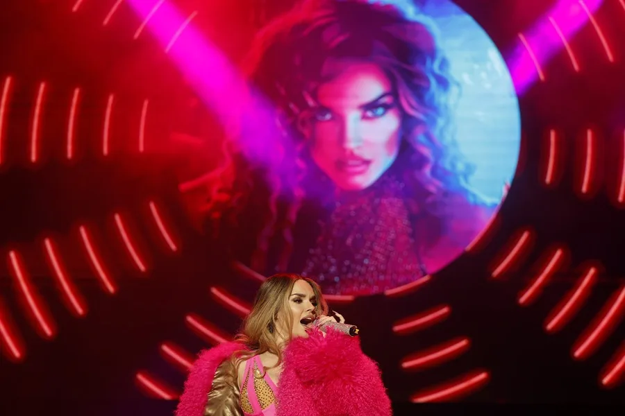 La cantante Melody durante una actuación