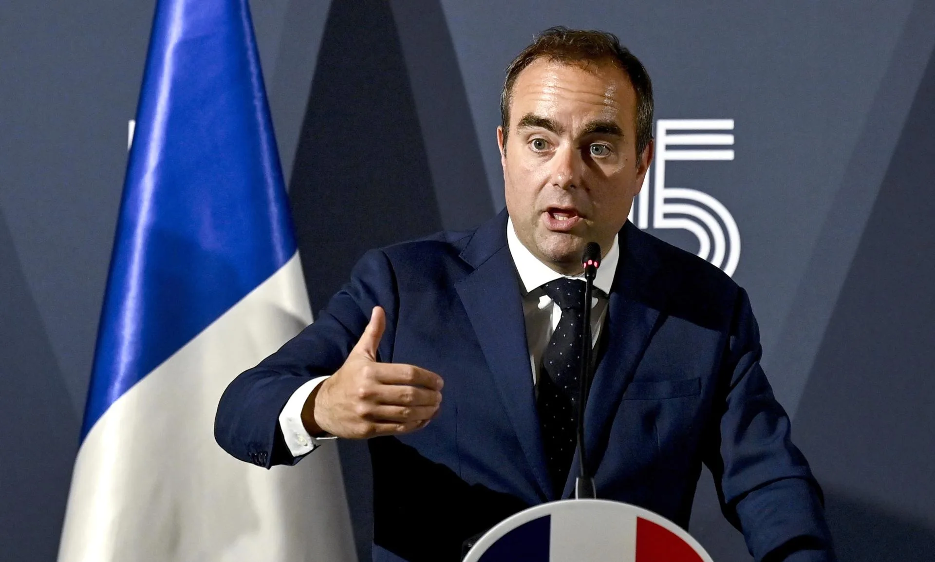 El primer ministro francés, Sébastien Lecornu, en una imagen de archivo. EFE/RICCARDO ANTIMIANI