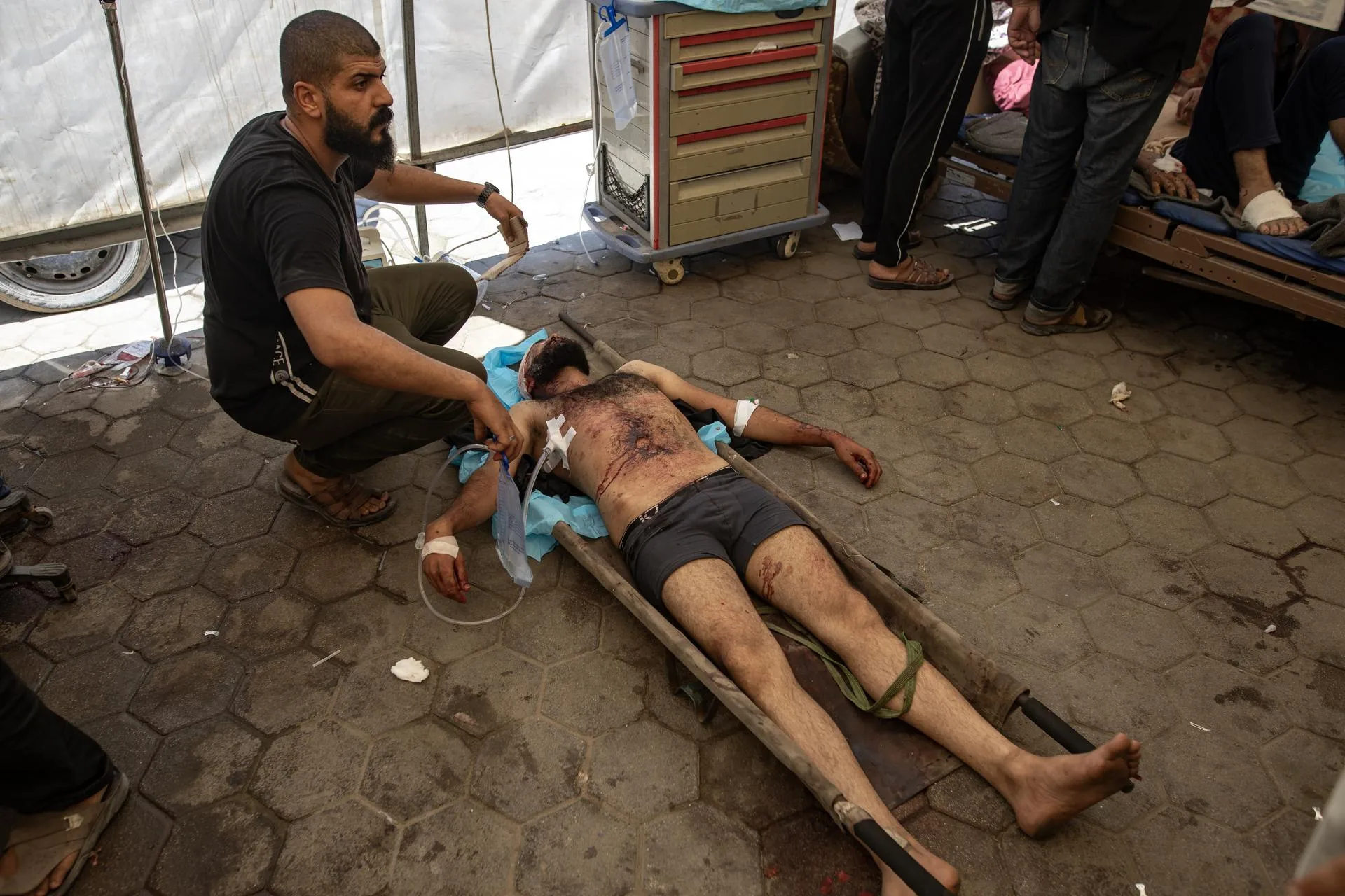 OMS diz que guerra em Gaza deixou 42 mil feridos graves, incluindo 5.000 amputados